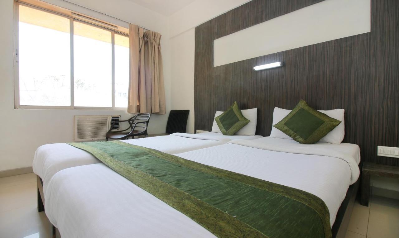 Treebo Trend Golden Nest Hotel Thane Luaran gambar