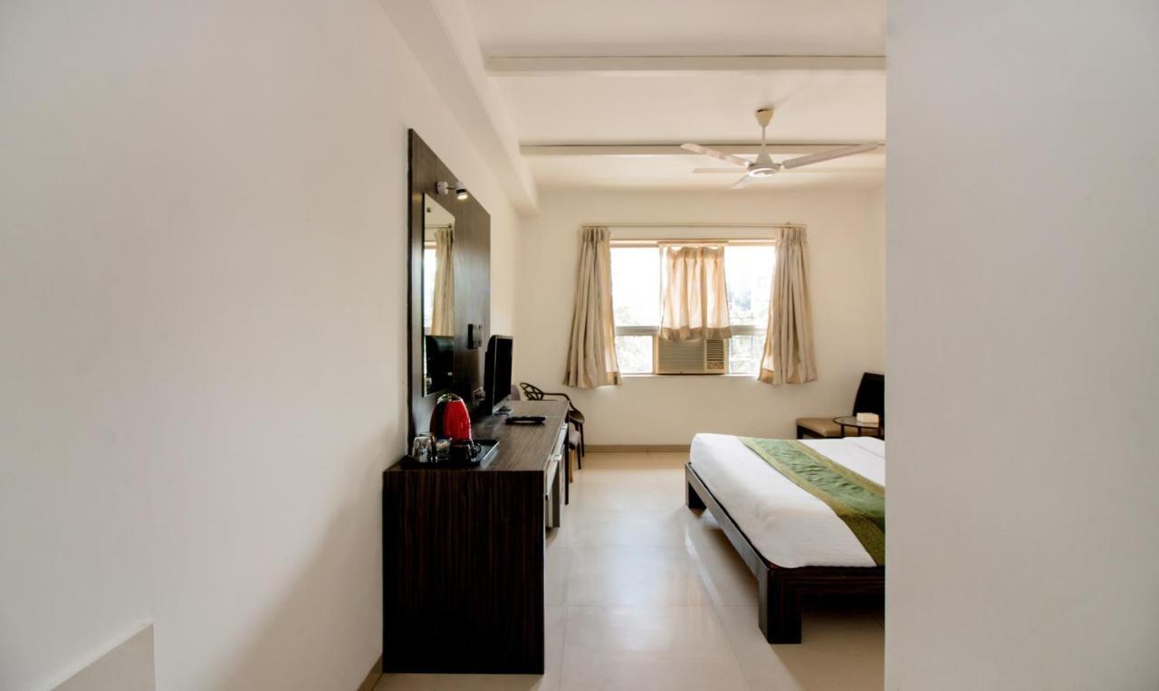 Treebo Trend Golden Nest Hotel Thane Luaran gambar